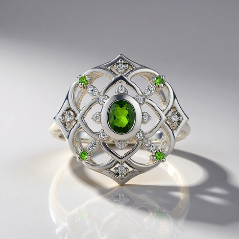 Anello in argento con Diopside Russo