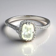 Anillo en plata con Ortoclasa