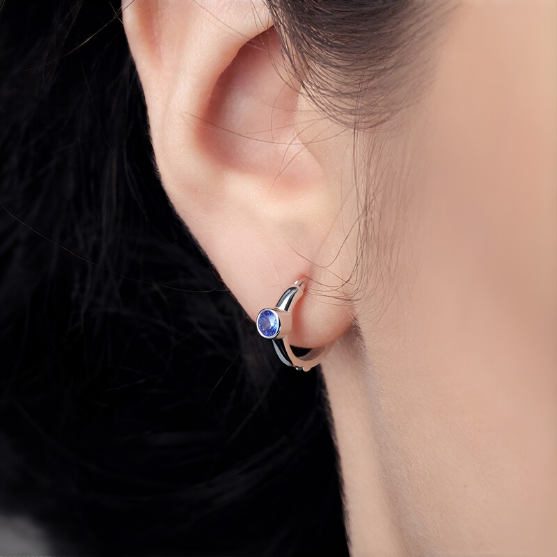 Orecchini in argento con Tanzanite (non riscaldata)