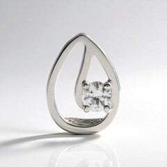 Ciondolo in argento con Zaffiro Bianco