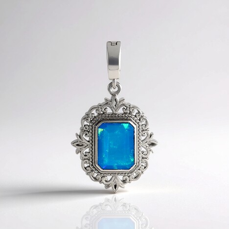 Ciondolo in argento con Opale Blu dell'Etiopia
