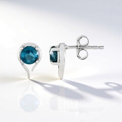 Boucles d'oreilles en argent et Kyanite bleu pétrole