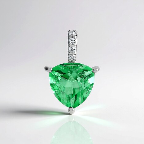 Ciondolo in argento con Quarzo Verde Smeraldo