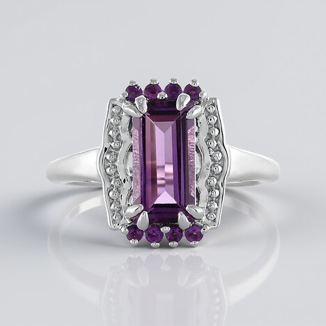 Anello in argento con Ametista