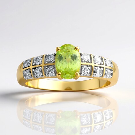Anello in oro con Sfene Capelinha