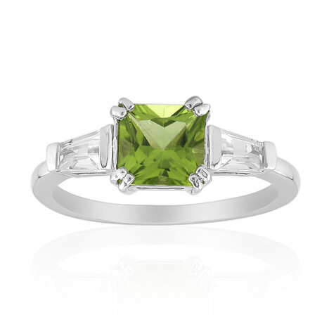 Anillo en plata con Peridoto de Birmania