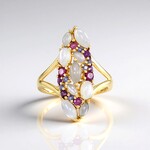 Anello in argento con Pietra di Luna Bianca (KM by Juwelo)