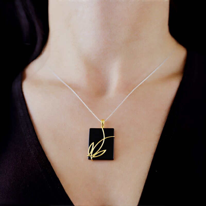 Ciondolo in argento con Onice Nero (dagen)