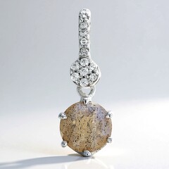 Pendentif en argent et Spectrolite