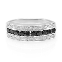 Bague en argent et Spinelle noir