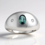 Anello in argento con Zaffiro Petrolio