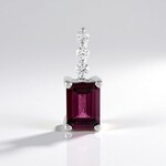 Ciondolo in argento con Rodolite di Naktamunda