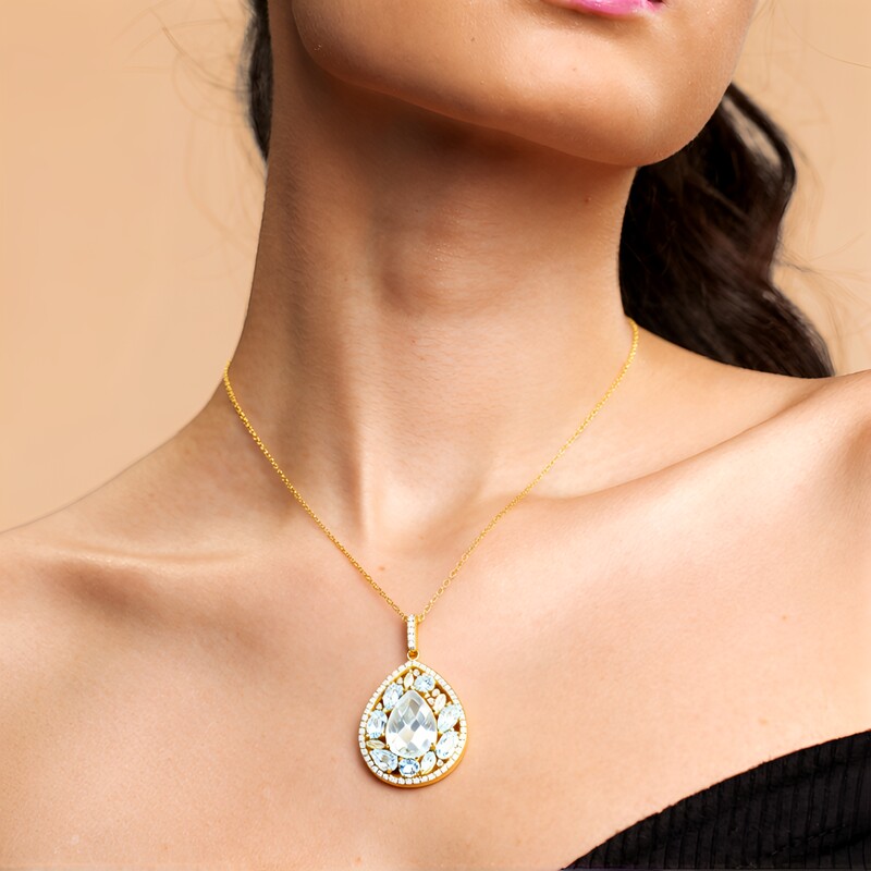 Collar en plata con Topacio azul cielo