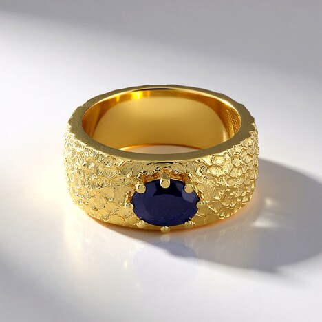 Anello in argento con Tanzanite