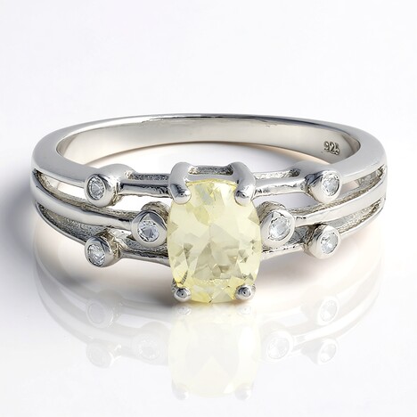 Anello in argento con Ortoclasio