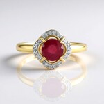 Anello in argento con Rubino del Madagascar