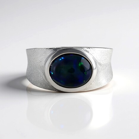 Anello in argento con Opale Mezezo