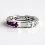 Anello in argento con Rodolite (Dallas Prince Designs)