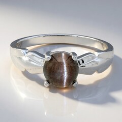 Anello placcato in platino con Scapolite Occhio di Gatto