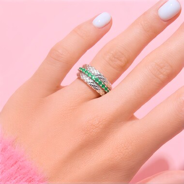 Bague en argent et Emeraude de Russie (de Melo)