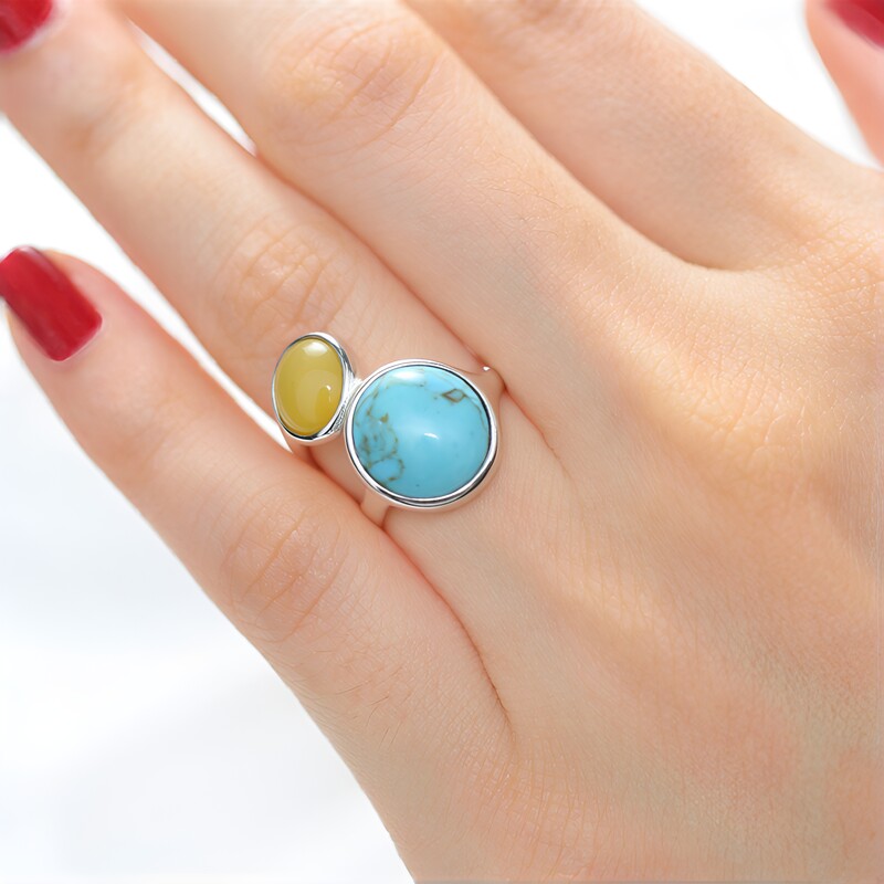 Zilveren ring met een turkoois (dagen)