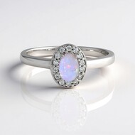 Anillo en plata con Ópalo de Australia