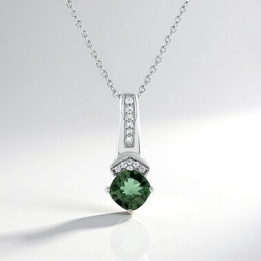Collier en argent et Apatite chromifère