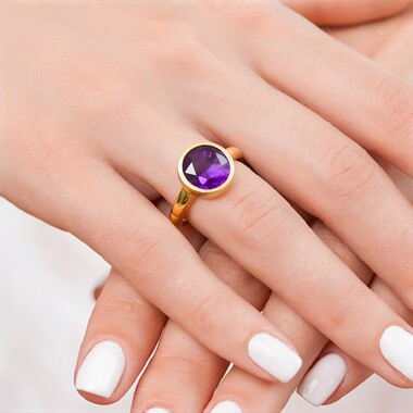 Anillo en plata con Amatista de Zambia