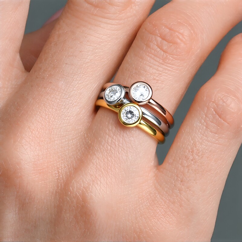 Bague en argent et Zircon (Adela Silber)