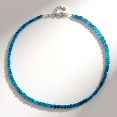 Collana in argento con Apatite Blu Neon