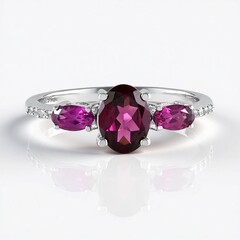 Anello in argento con Rodolite di Naktamunda