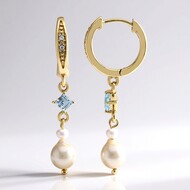 Pendientes en plata con Perla Akoya de platino (TPC)
