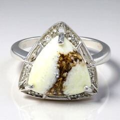 Anello in argento con Magnesite