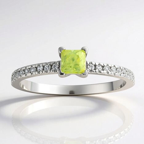 Anello in argento con Sfene