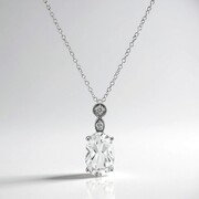 Collier en argent et Topaze blanche