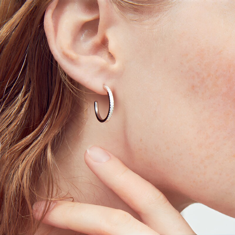 Zilveren oorbellen met zirkonen