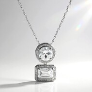 Collier en argent et Topaze blanche