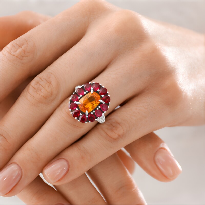 Anello in oro con Zaffiro Arancione Ban Ka Cha