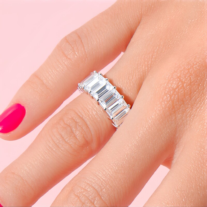 Anello in argento con Topazio Bianco