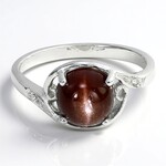 Bague en argent et Scapolite œil-de-chat