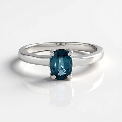 Anello in argento con Cianite Blu Foglia di Tè