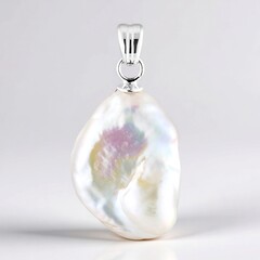 Ciondolo in argento con Perla d'Acqua Dolce Bianca