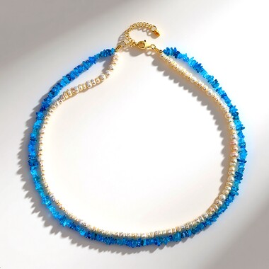 Collar en plata con Apatita azul neón