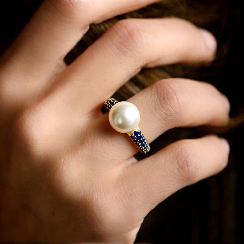 9K White South Sea Pearl Gold Ring (Michelle Albala)