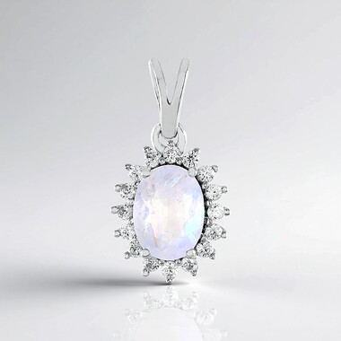 Rainbow Moonstone Silver Pendant