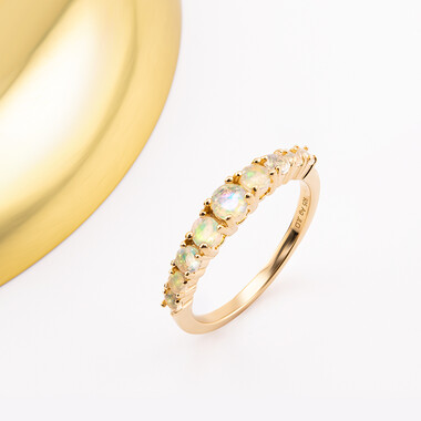 Anello in argento con Opale di Welo