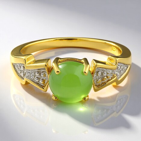 Anello placcato in oro con Crisoprasio Imperiale