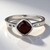 Bague en argent et Grenat du Mozambique