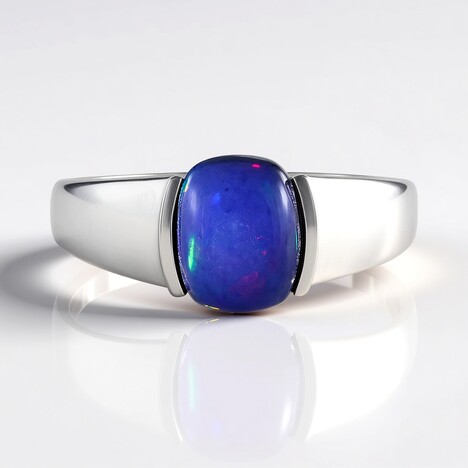 Anello in argento con Opale Mezezo