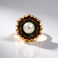 White Freshwater Pearl Silver Ring (Adela Silber)